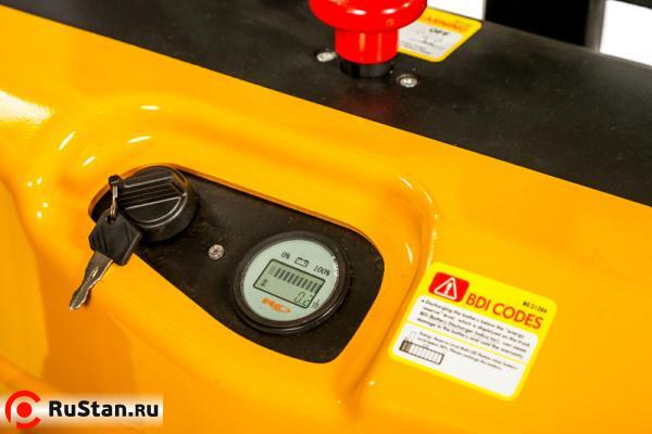 Штабелер электрический самоходный TOR 1,5т 3,5м WS15SL-3500 фото №4 Штабелер электрический самоходный TOR 1,5т 3,5м WS15SL-3500 фото №4