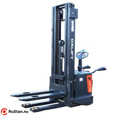 Самоходный штабелер с платформой оператора OXLIFT Premium PS 1546 1500 кг 4.6 м FFL фото №2 Самоходный штабелер с платформой оператора OXLIFT Premium PS 1546 1500 кг 4.6 м FFL фото №2