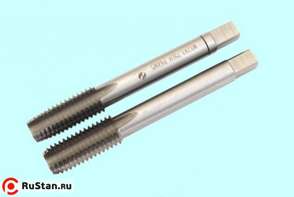 Метчик М33,0 х 2,0 м/р.Р6АМ5 к-т из 2-х шт. левый "CNIC" фото №1 Метчик М33,0 х 2,0 м/р.Р6АМ5 к-т из 2-х шт. левый "CNIC" фото №1