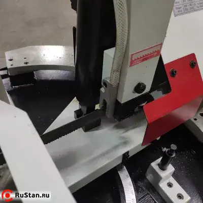 Полуавтоматический ленточнопильный станок Stalex BS-1018ТH фото №3 Stalex BS-1018TH фото №3