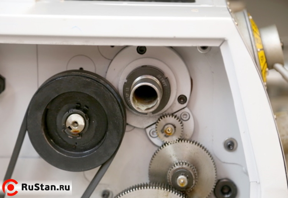 Диаметр отверстия шпинделя составляет 26 мм фото №3 Metal Master MASTERTURN 2880G фото №3