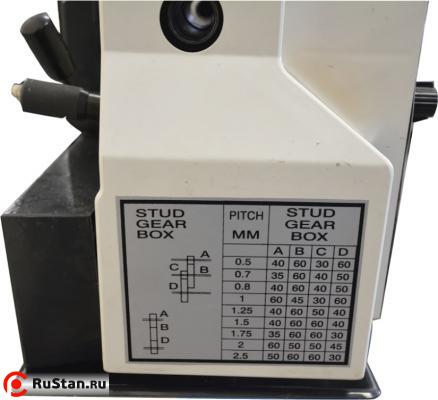 На торце крышки шпиндельной бабки расположена таблица выбора режимов резания фото №11 RED S712 фото №11