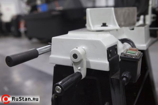 Рычаг натяжения рамы станка и маховик вращения тисков фото №9 Stalex BS-115 фото №9