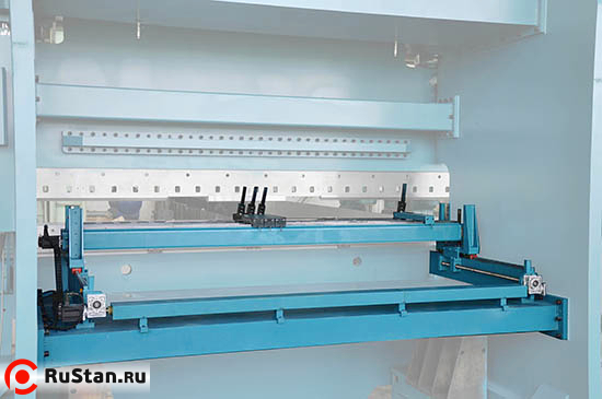 Упор задний с электро-механическим приводом ИБ1444 фото №9 Упор задний с электро-механическим приводом ИБ1444 фото №9