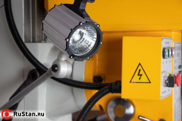 Вертикальный фрезерный станок по металлу VISPROM FPV-50 фото №6 VISPROM FPV-50 фото №6