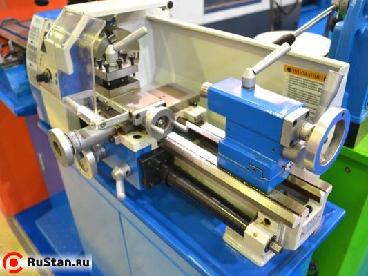 Настольный токарный станок Weiss Machinery WM-180V "Универсал", вид спереди-слева фото №16 WM180V "Универсал" фото №16