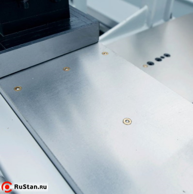 Все подвижные части станка оснащены тавотницами. фото №9 METAL MASTER Z56200 фото №9